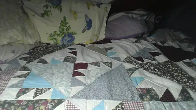 Alma Evelynne online show from 02/11/26, 03:01