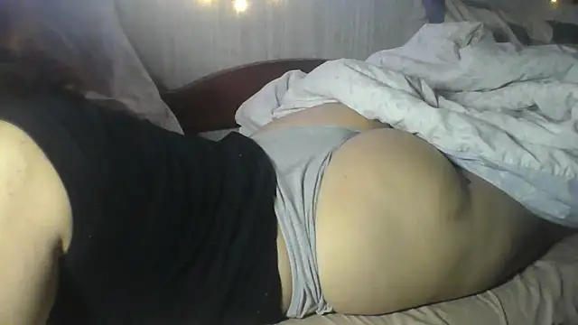 Snapshot of Alma_Evelynne chatting on 07/08/26, 10:21 Alma Evelynne online show from 07/08/26, 10:21