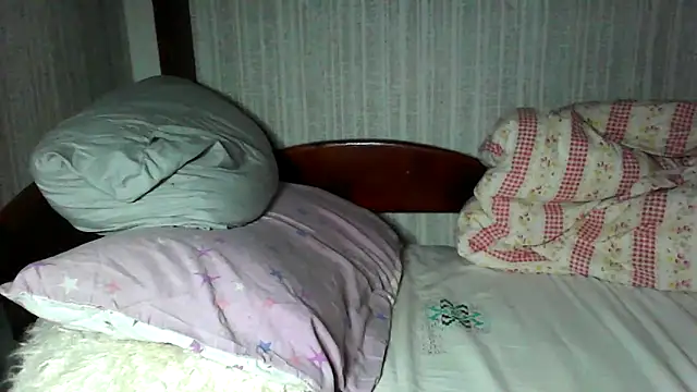 Alma Evelynne online show from 12/02/25, 11:06