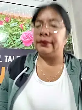   valentina18 online show from 03/28/26, 01:01