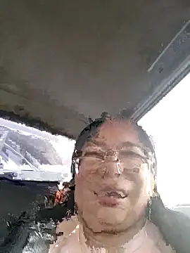   valentina18 online show from 05/01/26, 11:48