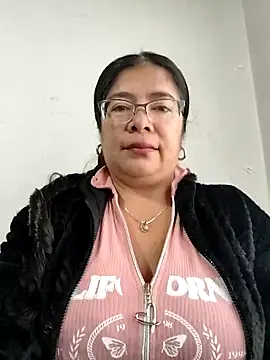   valentina18 online show from 11/10/25, 01:05