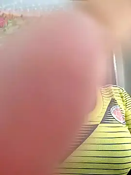   valentina18 online show from 03/29/26, 01:13