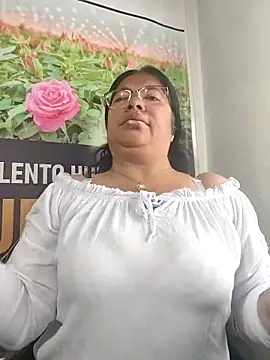   valentina18 online show from 04/07/26, 01:24