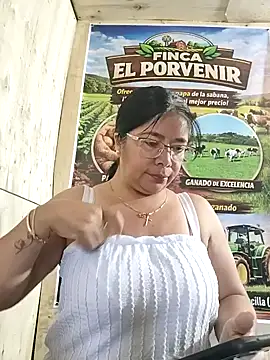   valentina18 online show from 03/15/26, 01:07