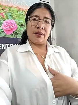   valentina18 online show from 03/25/26, 01:10