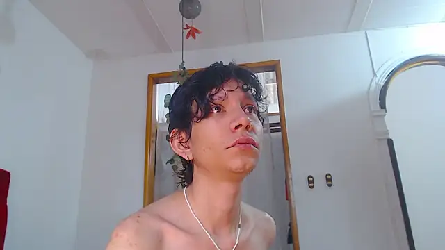 LAICK 01 online show from 03/17/26, 03:37