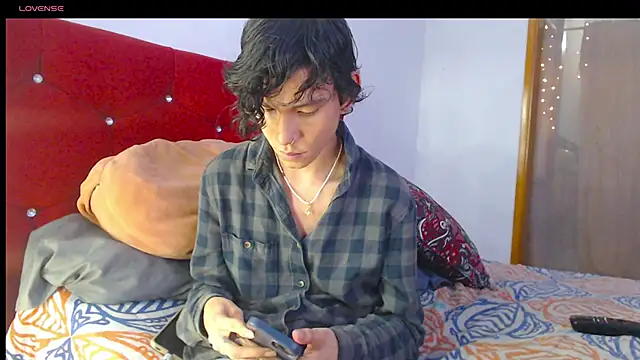 LAICK 01 online show from 04/23/26, 03:13
