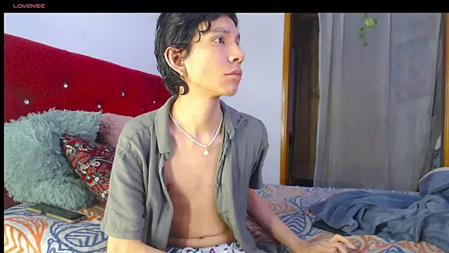 LAICK 01 online show from 04/24/26, 08:38