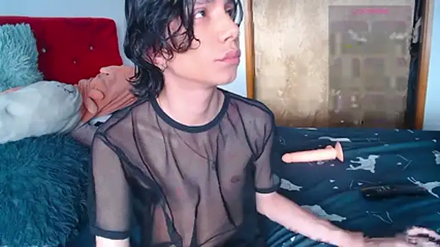 LAICK 01 online show from 12/17/25, 09:42