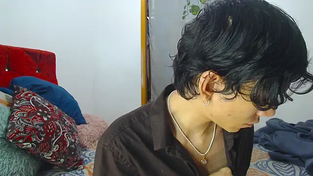 LAICK 01 online show from 04/12/26, 06:05