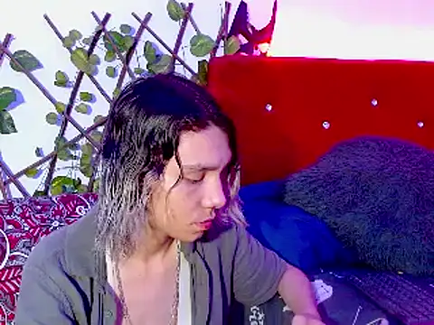 LAICK 01 online show from 12/03/24, 09:06