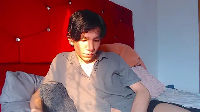 LAICK 01 online show from 03/26/26, 09:46