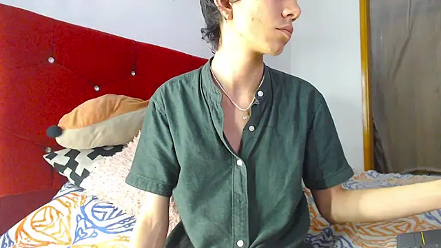 LAICK 01 online show from 04/04/26, 03:57