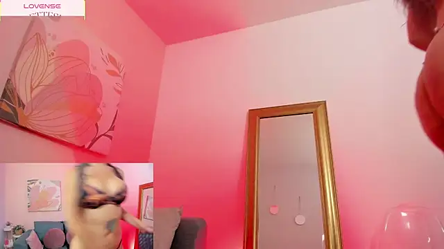  Nicoletteshea  online show from 02/23/26, 09:26