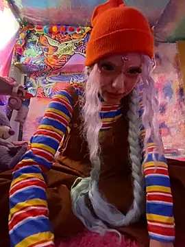 BABYUNICORN online show from 12/19/24, 10:00