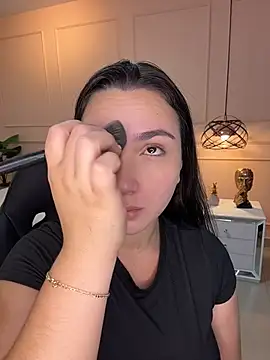 Snapshot of ava_blue chatting on 04/12/26, 11:35 ava blue online show from 04/12/26, 11:35