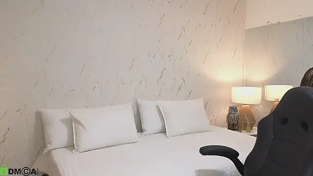 ava blue online show from 01/12/26, 07:42