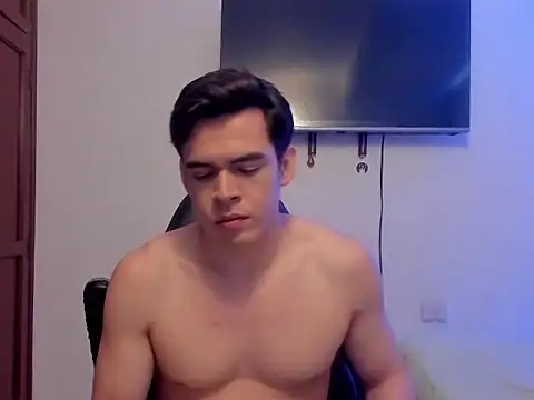 Snapshot of Lucian_Gomez_ chatting on 10/20/25, 06:52 Lucian Gomez online show from 10/20/25, 06:52