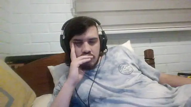 hung weeb online show from 10/27/25, 03:51