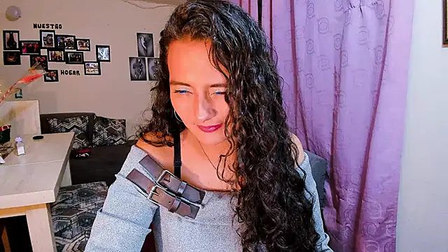 emma luxy online show from 01/17/26, 05:33