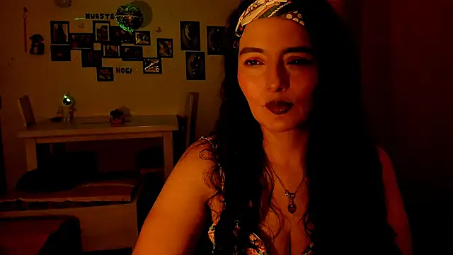 emma luxy online show from 04/04/26, 03:57