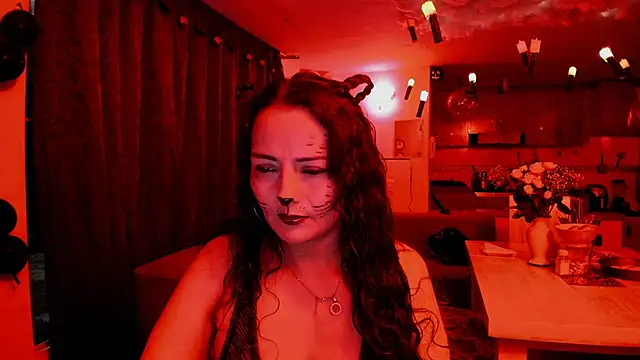 emma luxy online show from 11/01/25, 12:39