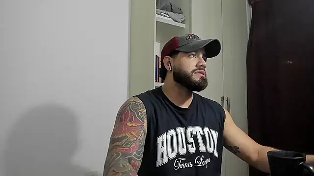 Snapshot of _Coddygold_ chatting on 12/15/25, 11:20 Coddygold online show from 12/15/25, 11:20