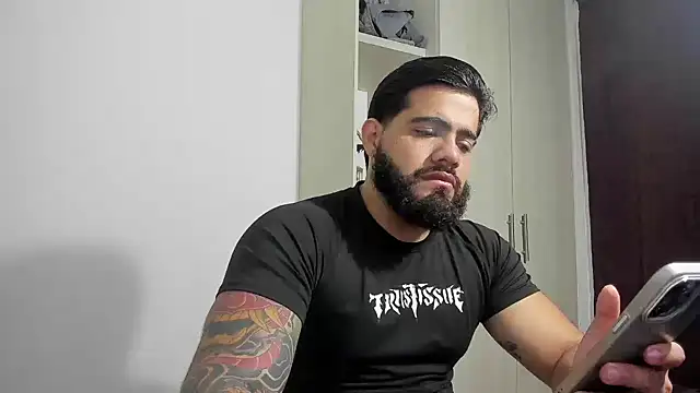 Snapshot of _Coddygold_ chatting on 10/28/25, 12:04 Coddygold online show from 10/28/25, 12:04