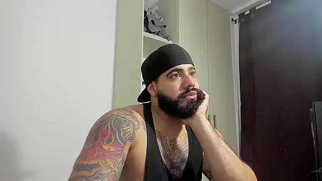 Snapshot of _Coddygold_ chatting on 10/15/25, 11:57 Coddygold online show from 10/15/25, 11:57