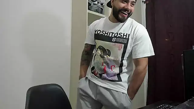 Snapshot of _Coddygold_ chatting on 11/20/25, 11:58 Coddygold online show from 11/20/25, 11:58