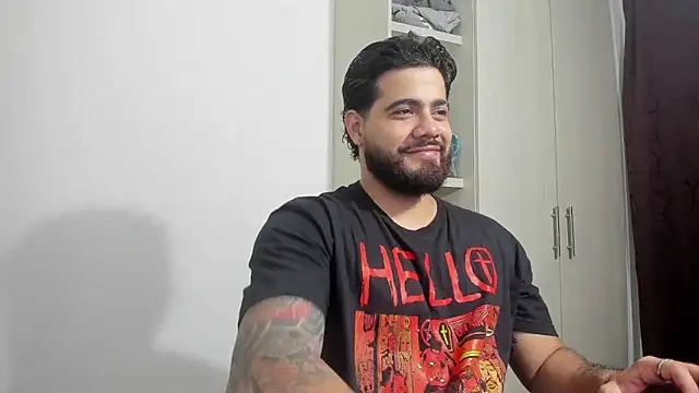 Snapshot of _Coddygold_ chatting on 12/18/25, 10:41 Coddygold online show from 12/18/25, 10:41