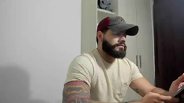 Snapshot of _Coddygold_ chatting on 10/18/25, 10:50 Coddygold online show from 10/18/25, 10:50