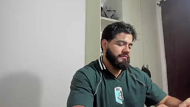 Snapshot of _Coddygold_ chatting on 10/31/25, 12:35 Coddygold online show from 10/31/25, 12:35