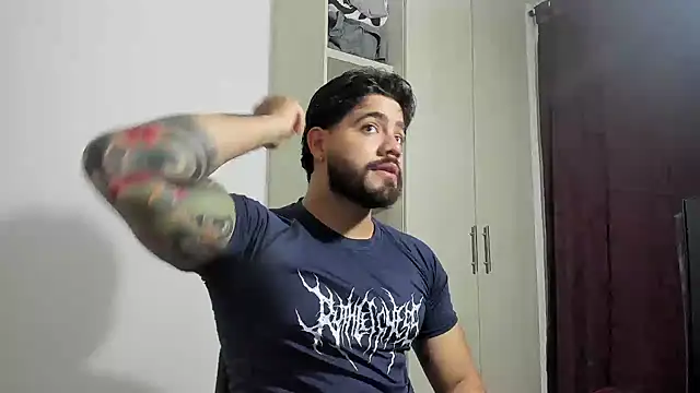 Snapshot of _Coddygold_ chatting on 11/16/25, 11:59 Coddygold online show from 11/16/25, 11:59