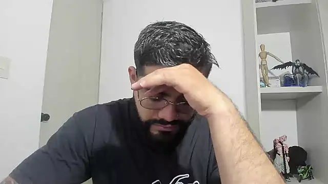 Snapshot of _Coddygold_ chatting on 09/17/25, 11:45 Coddygold online show from 09/17/25, 11:45