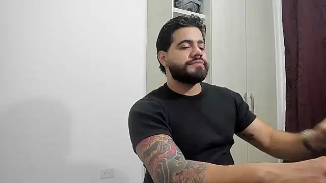 Snapshot of _Coddygold_ chatting on 12/01/25, 12:17 Coddygold online show from 12/01/25, 12:17