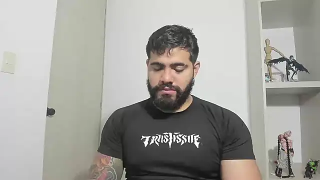 Snapshot of _Coddygold_ chatting on 09/27/25, 01:17 Coddygold online show from 09/27/25, 01:17