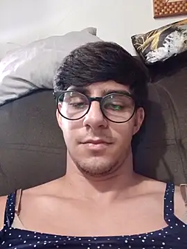 DaviFerreira3 online show from 03/27/26, 01:56