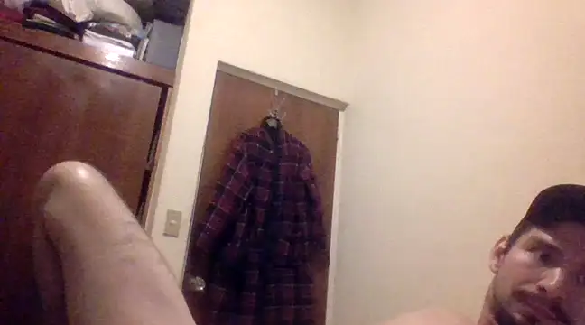 Tomthelong online show from 01/13/25, 03:23