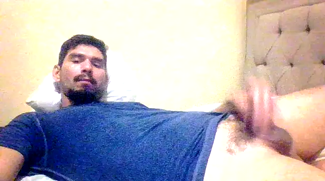 Tomthelong online show from 02/28/25, 05:37