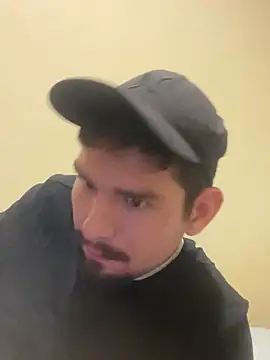 Tomthelong online show from 02/27/25, 03:51