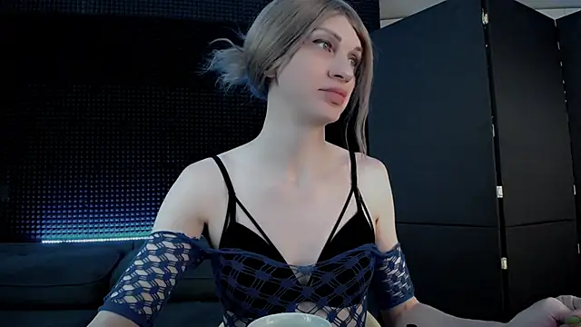 Snapshot of Hardy_Green chatting on 11/03/25, 03:34 Hardy Green online show from 11/03/25, 03:34