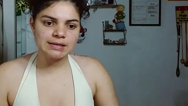 Snapshot of Nikkykora15 chatting on 09/24/25, 10:59 Nikkykora15 online show from 09/24/25, 10:59