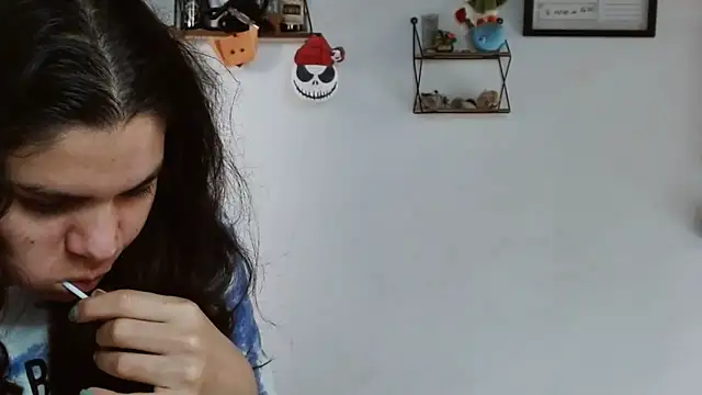 Nikkykora15 online show from 11/02/25, 07:52