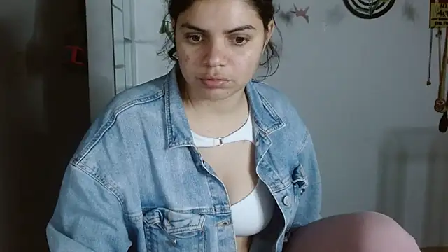 Nikkykora15 online show from 02/17/26, 11:13