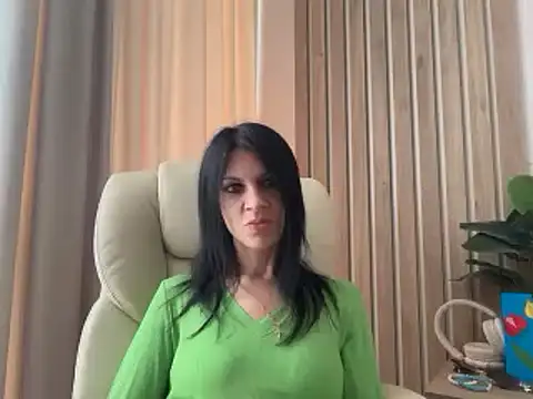 Snapshot of InjaAtHome chatting on 06/17/26, 09:08 InjaAtHome online show from 06/17/26, 09:08