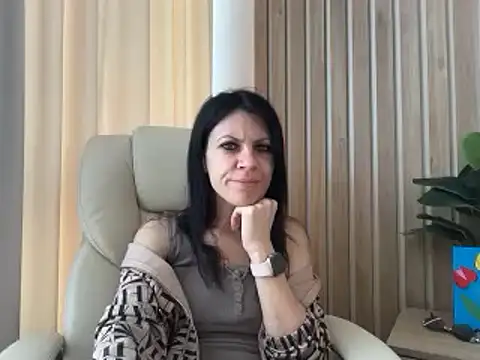 InjaAtHome online show from 05/15/26, 06:33