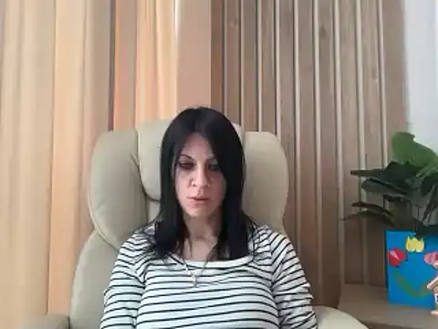 InjaAtHome online show from 04/17/26, 05:32