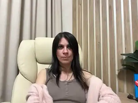 InjaAtHome online show from 05/05/26, 06:44